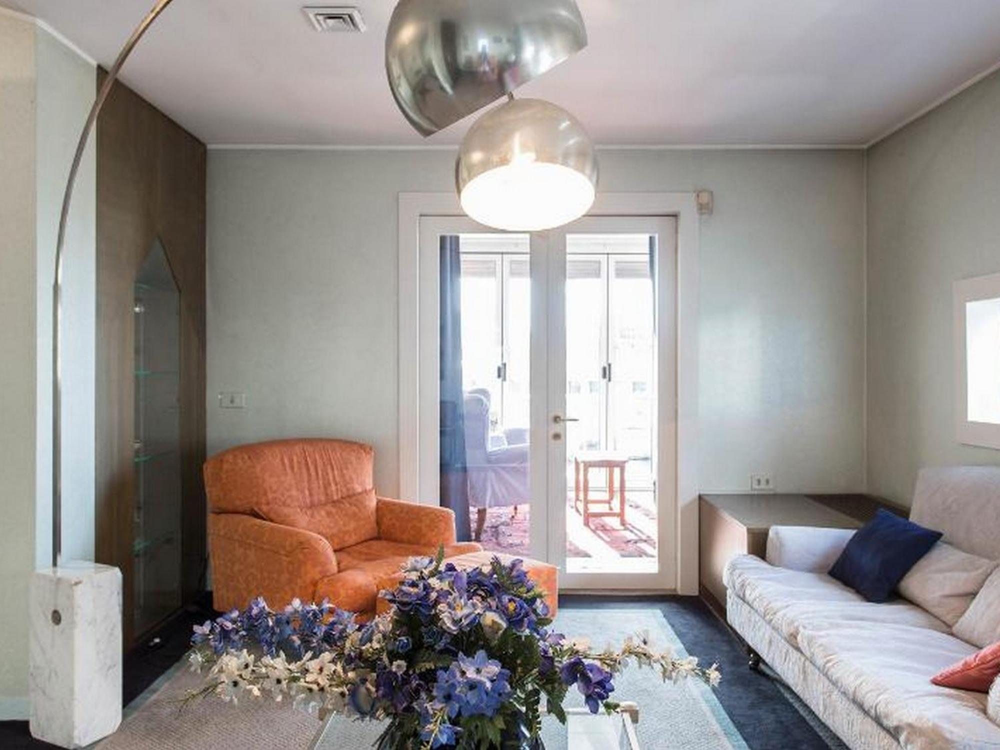 Roomy Apartment Duomo & San Babila Milan Luaran gambar