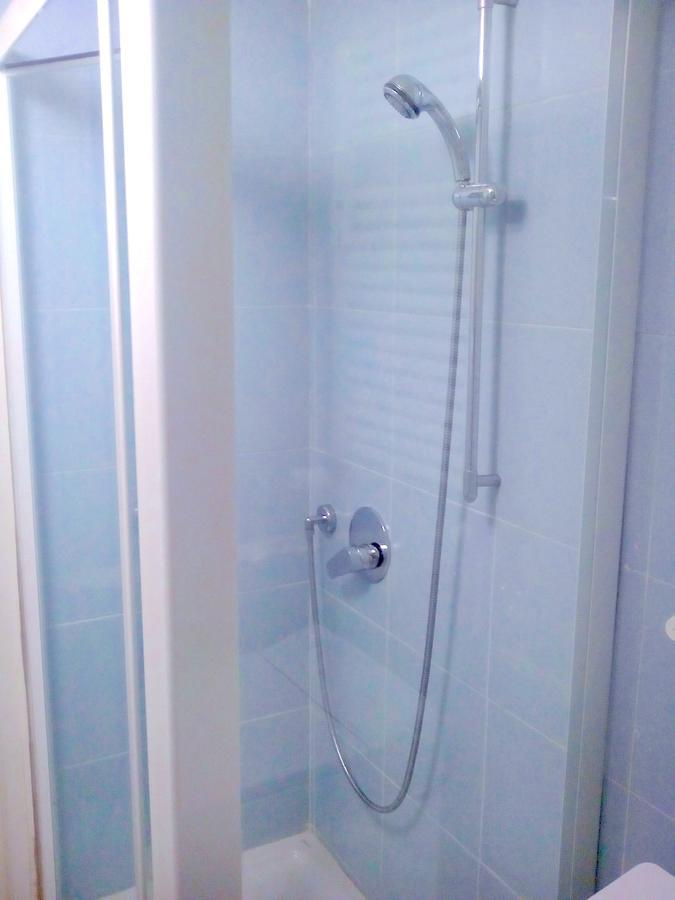 Roomy Apartment Duomo & San Babila Milan Luaran gambar