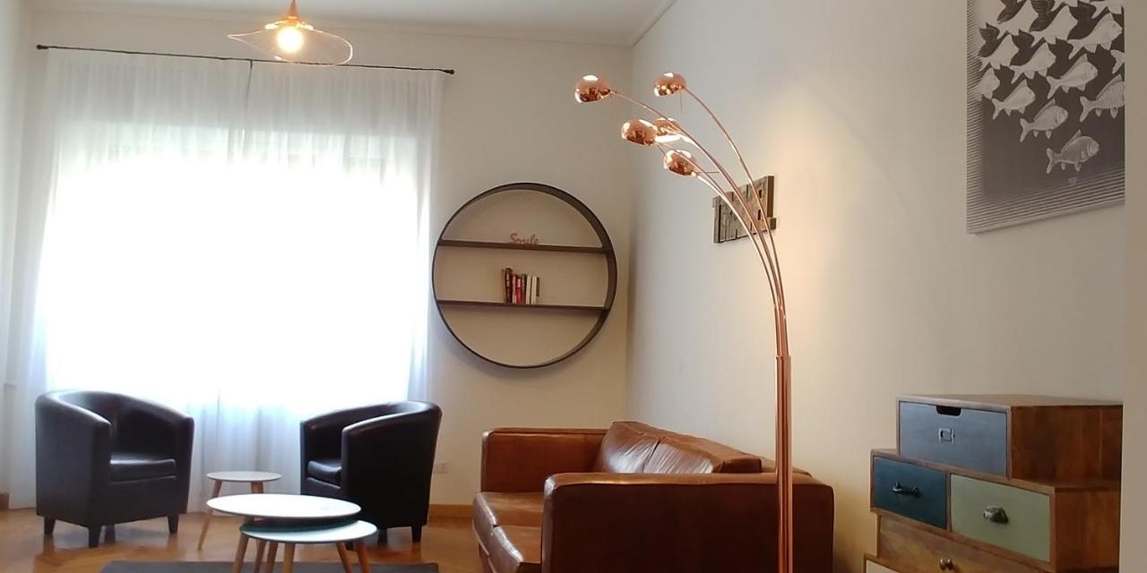 Roomy Apartment Duomo & San Babila Milan Luaran gambar