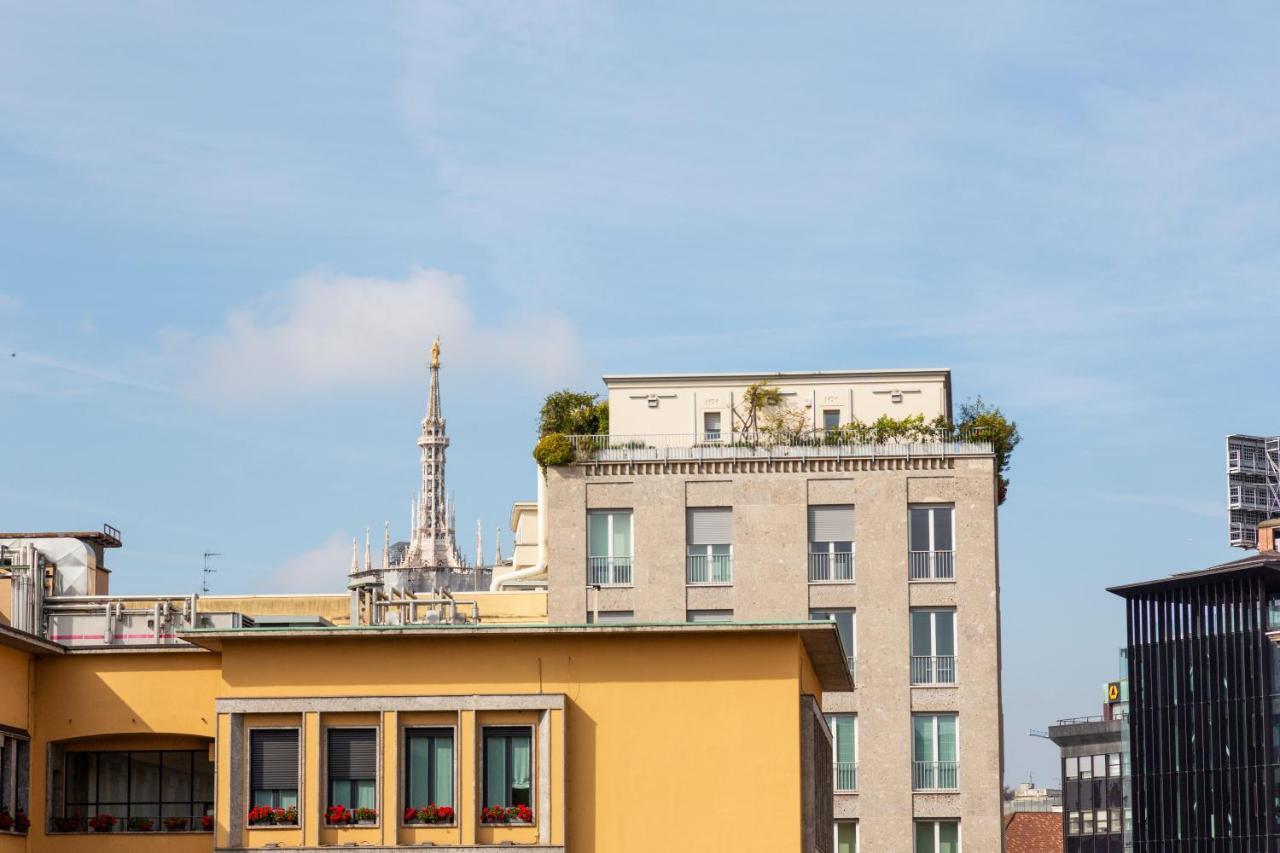Roomy Apartment Duomo & San Babila Milan Luaran gambar